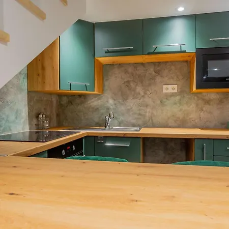 Full Equipment Designed In The Heart Of For 4 People Lejlighed Budapest