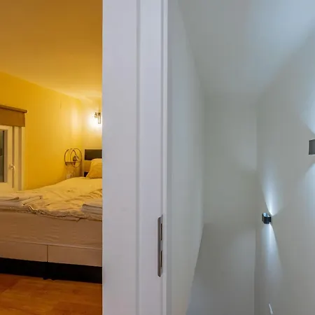 Apartment Full Equipment Designed In The Heart Of For 4 People *