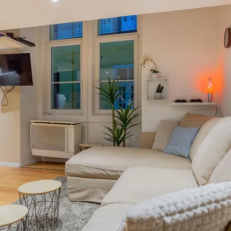 Apartment Full Equipment Designed In The Heart Of For 4 People *
