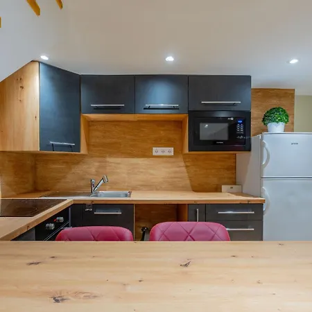 Full Equipment Designed In The Heart Of For 4 People * Budapest