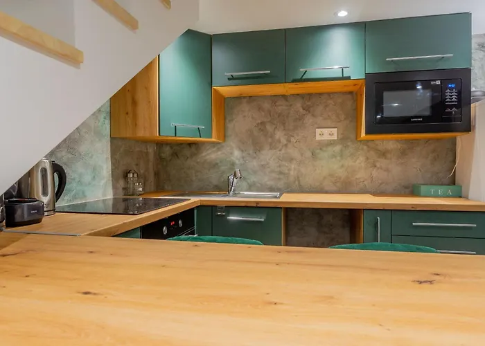 Full Equipment Designed In The Heart Of For 4 People Appartement Budapest