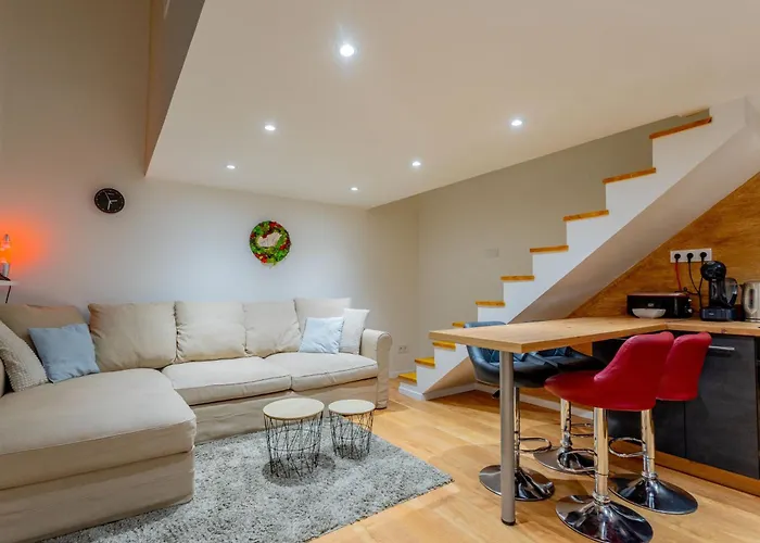 Full Equipment Designed In The Heart Of For 4 People Appartement